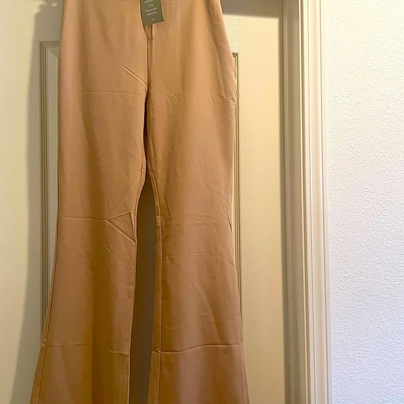 H&M New Beige Flared Pants - Picture 1 of 3